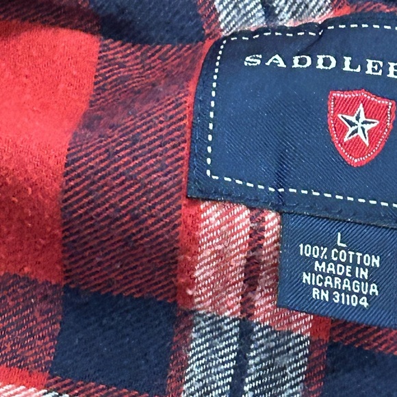 NWT UpCycled Graphic Flannel Marvel Themed graphic flannel size Large - Picture 7 of 9